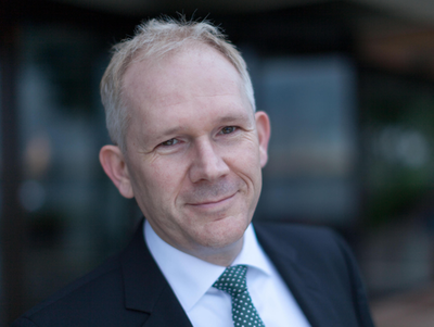 Steffen Alfes ist seit kurzem Personalleiter der Tochtergesellschaften der Honestis AG, deren größte die Dorinth GmbH ist. Foto (c): Heider Fotografie