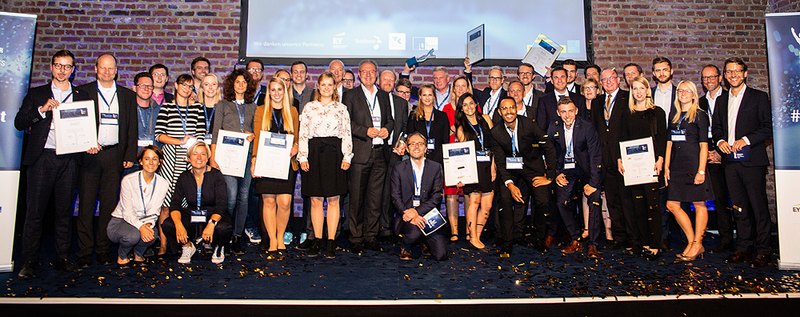 Foto aller Gewinner des Deutschen Personalwirtschaftspreises 2018.