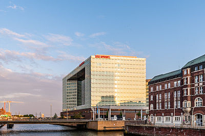 Spiegel-Gebäude Ericusspitze