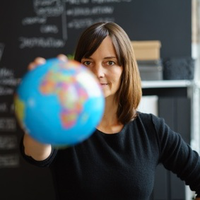 Für einen internationalen Jobwechsel sprechen entweder sachliche oder private Gründe.