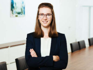 Merle Schimanke ist Rechtsanwältin bei JUSTEM Rechtsanwälte. (Foto: Bozica Babic)
