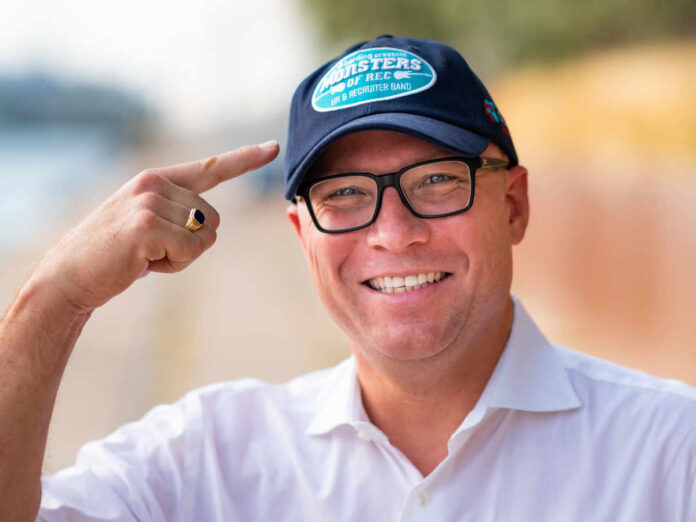 Alexander Petsch, Geschäftsführer vom HRM Institute, bietet mit dem Expofestival HR Tech, Software & Innovation ein neues Live-Event für die HR-Digitalisierung. (Foto: privat)