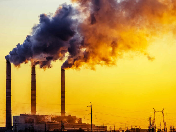 Das Ende der Schornsteine: Immer weniger Dax-CHROs haben reine HR-Karrieren hinter sich. (Foto: Yevgeniy - stock.adobe.com)