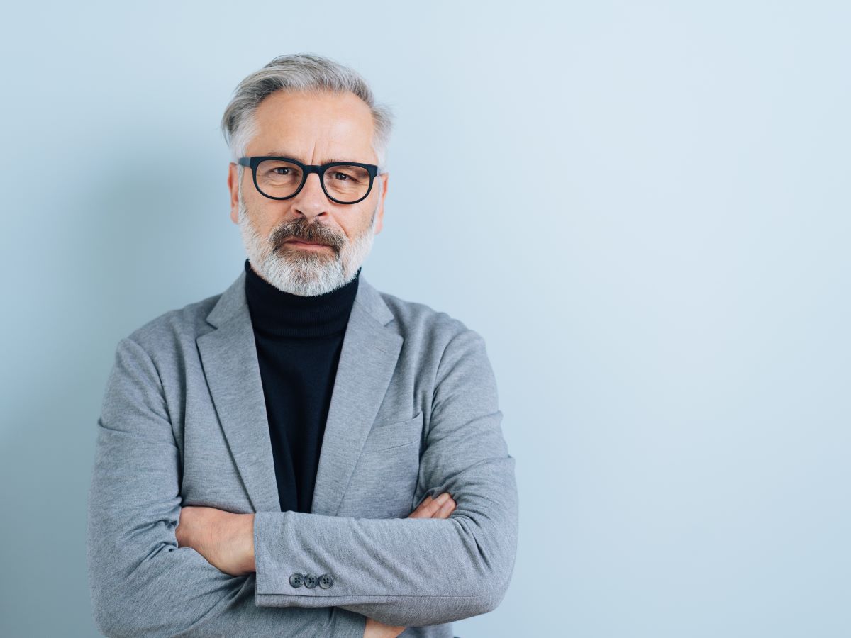Sollten Führungskräfte ihre politische Meinung im Unternehmen äußern? (Foto: contrastwerkstatt - stock.adobe.com)