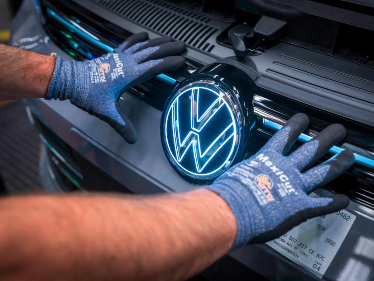Die IG Metall will auch die Schließung des Stammwerks in Wolfsburg verhindern. Foto: VW