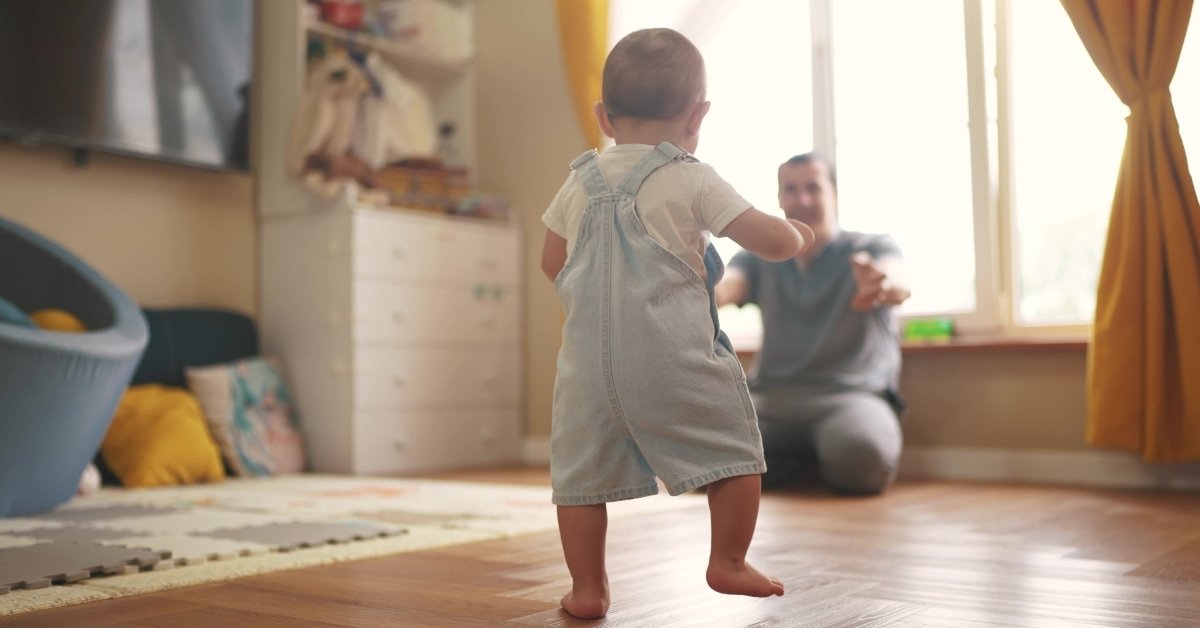 Ein Bundesbeamter erhält rückwirkend zwei Wochen bezahlten Sonderurlaub. Foto: stock.adobe.com_maxximmm