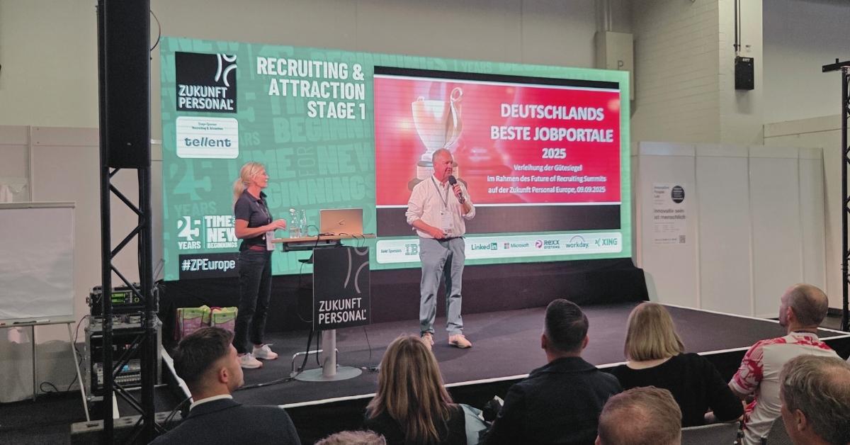 Auf der Zukunft Personal prämierte Wolfgang Brickwedde am Dienstag die besten Jobportale. Foto: Personalwirtschaft, Sven Frost