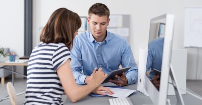 Bei manchen Stellen bedarf es einer längeren Einarbeitung. Foto: stock.adobe.com_contrastwerkstatt